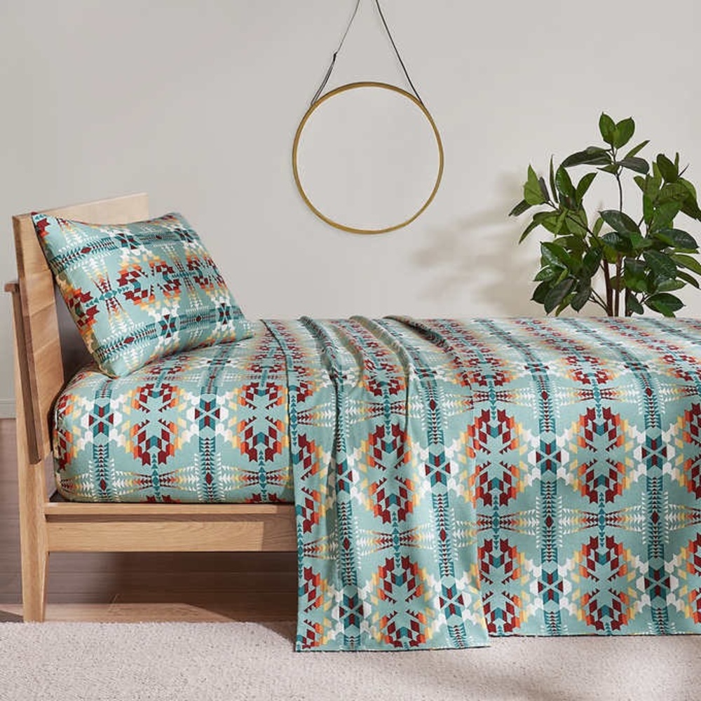 Pendleton Multicolor Geometric Bedding Set NEW